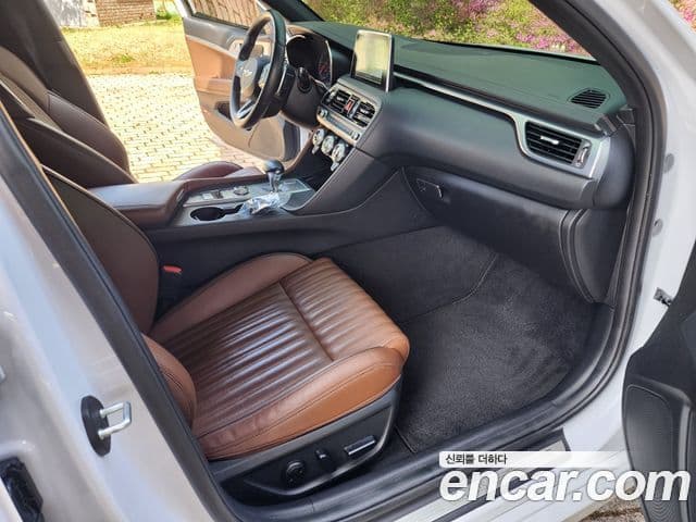 Genesis G70 2019 — Şəkil 10/20