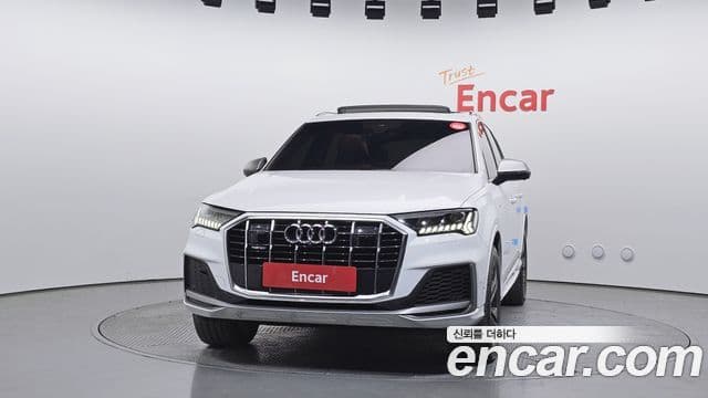 Audi Q7 2021 — Şəkil 3/20