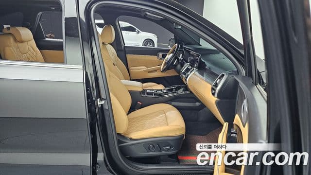 Kia Sorento 2021 — Photo 8/31