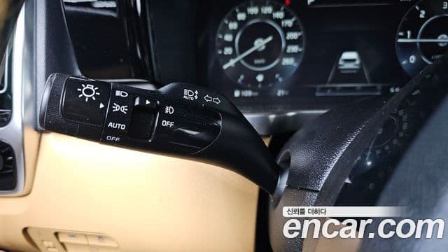 Kia Sorento 2021 — Photo 14/31