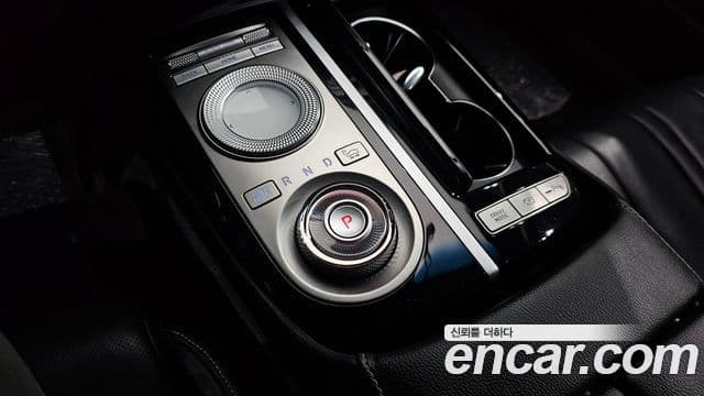 Genesis Electrified G80 2021 — Şəkil 7/20