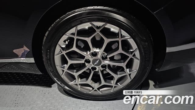 Genesis G80 2021 — Photo 20/30