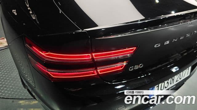 Genesis G80 2021 — Photo 11/30