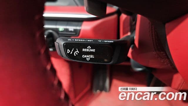 Porsche 911 2023 — Photo 2/38