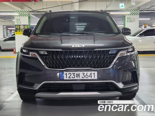 Kia Carnival 2023 — Şəkil 1/20