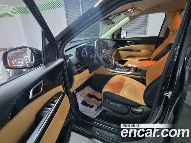 Kia Carnival 2023 — Şəkil 11/20
