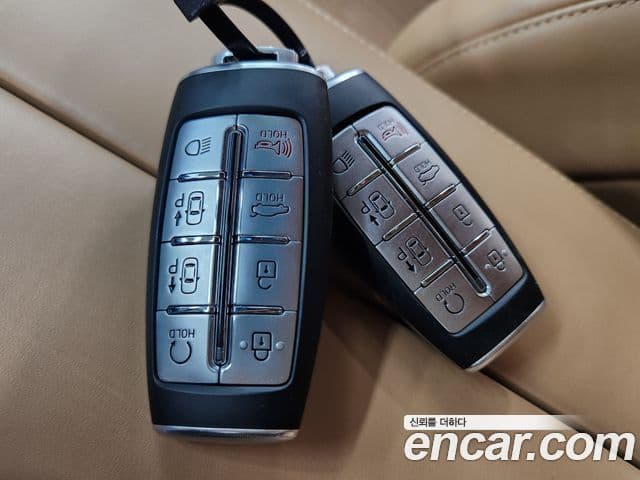 Genesis Electrified G80 2023 — Şəkil 15/20