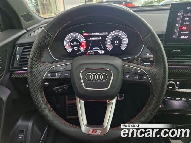 Audi SQ5 2023 — ფოტო 13/20