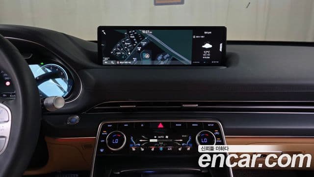 Genesis GV80 2023 — Şəkil 14/20