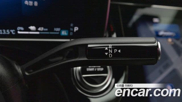 Mercedes-Benz E-Class 2025 — Şəkil 18/20