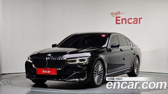 BMW 7 Series 2021 — ფოტო 1/20