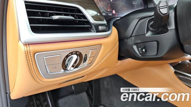 BMW 7 Series 2021 — Photo 21/34