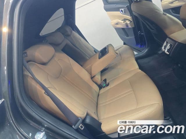 Kia Sorento 2024 — Şəkil 17/20