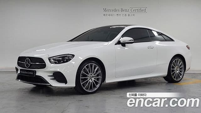 Mercedes-Benz E-Class 2023 — Фото 10/20