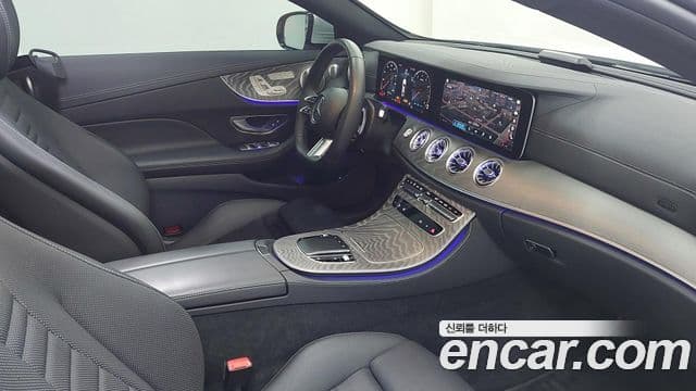 Mercedes-Benz E-Class 2023 — Фото 8/20