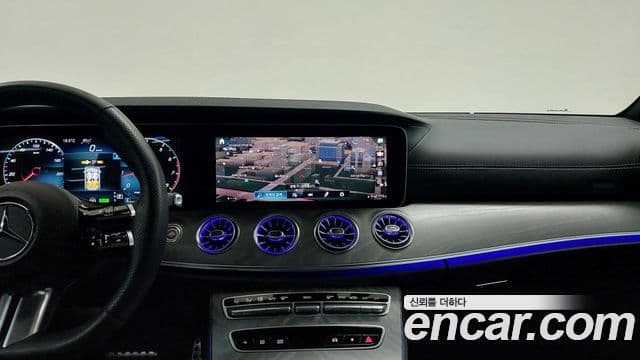 Mercedes-Benz E-Class 2023 — Фото 16/20