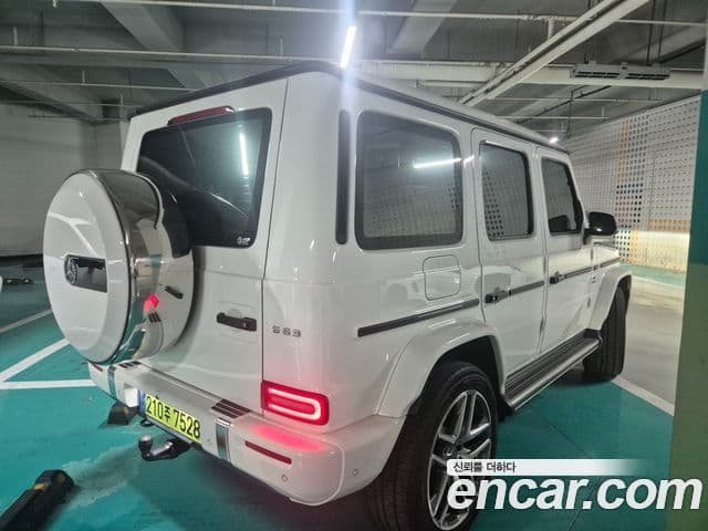 Mercedes-Benz G-Class 2025 — Фото 10/20