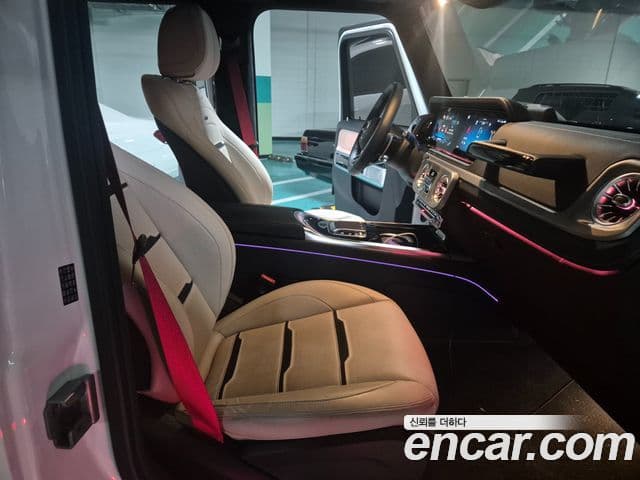 Mercedes-Benz G-Class 2025 — Фото 12/20