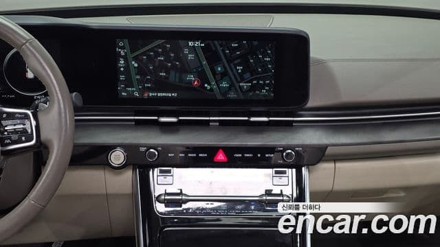 Kia Carnival 2021 — Фото 14/20