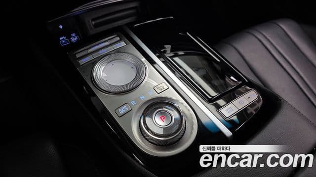 Genesis G80 2021 — Photo 33/34