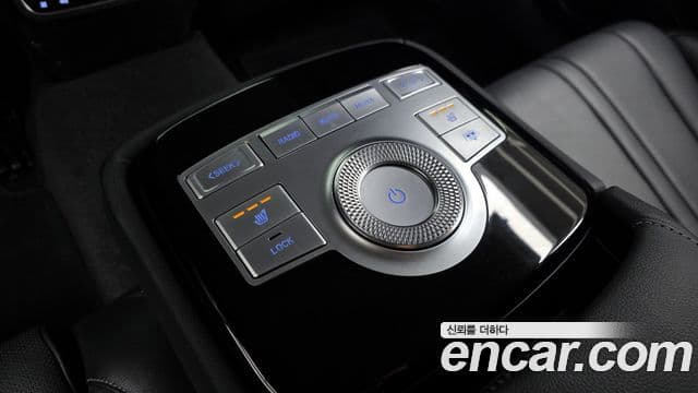 Genesis G80 2021 — Photo 16/34