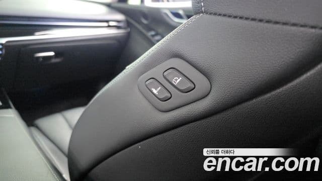 Genesis G80 2021 — Photo 29/34