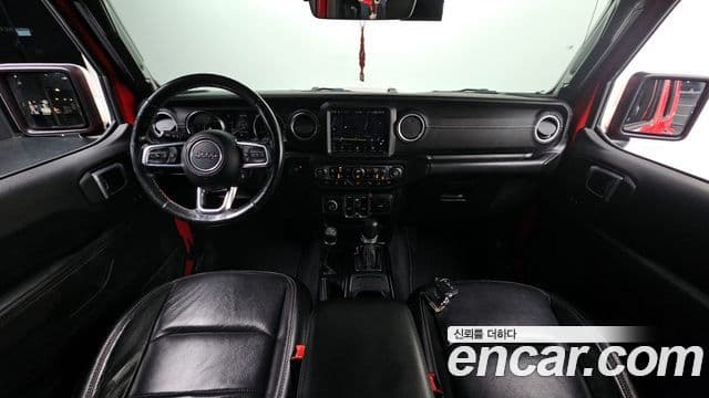 Jeep Wrangler 2019 — Şəkil 7/20