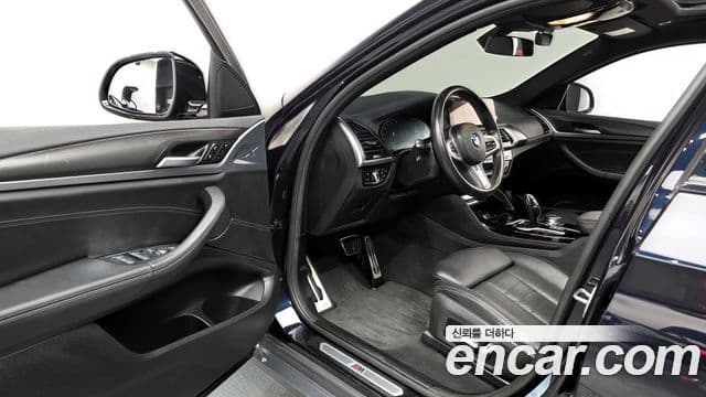 BMW X4 2021 — Фото 10/20