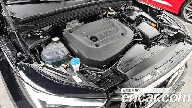 Volvo XC40 2024 — фото 6 из 20