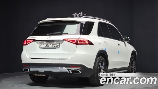 Mercedes-Benz GLE-Class 2019 — Şəkil 2/20