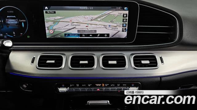 Mercedes-Benz GLE-Class 2019 — Şəkil 14/20