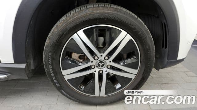 Mercedes-Benz GLE-Class 2019 — Photo 5/31