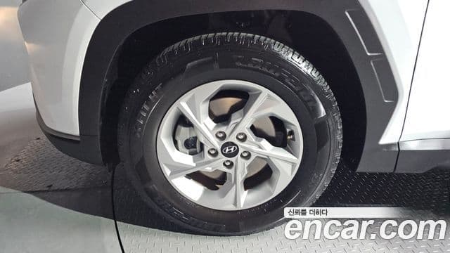 Hyundai Tucson Hybrid 2022 — ფოტო 29/30