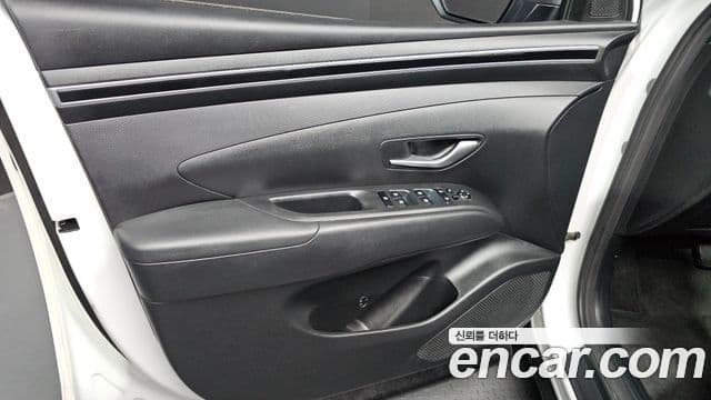 Hyundai Tucson Hybrid 2022 — ფოტო 6/30