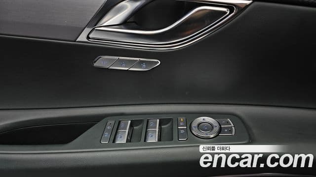 Genesis GV80 2024 — Şəkil 24/31
