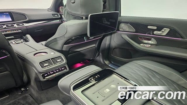 Mercedes-Benz GLS-Class 2025 — ფოტო 13/20