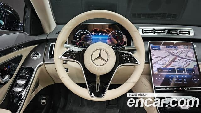 Mercedes-Benz S-Class 2021 — Photo 15/20