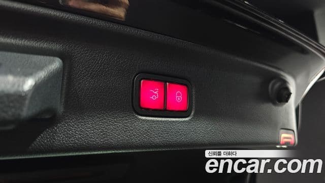 Mercedes-Benz S-Class 2021 — Photo 5/20
