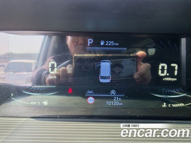 Hyundai Staria 2023 — Şəkil 6/20