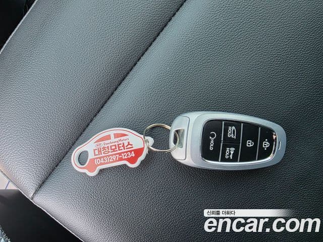 Hyundai Staria 2023 — Şəkil 19/20