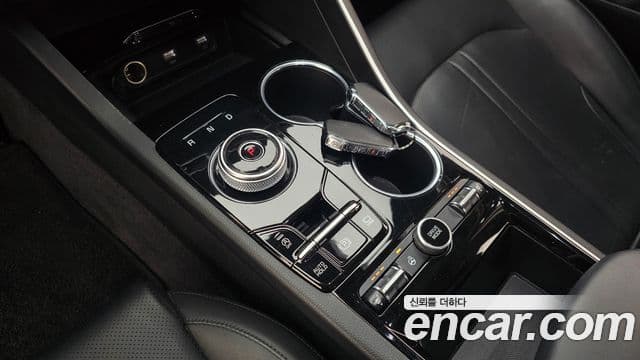 Kia K5 2022 — фото 9 из 20