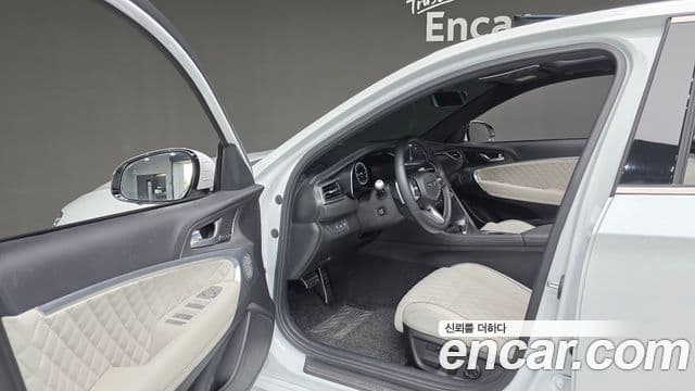 Genesis G70 2025 — Şəkil 13/20