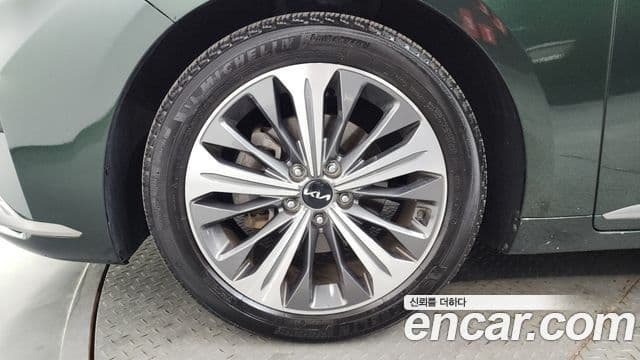 Kia K8 2021 — ფოტო 5/20