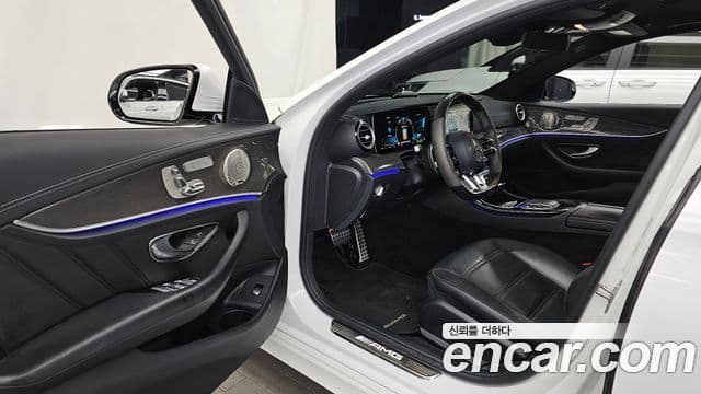 Mercedes-Benz E-Class 2021 — Şəkil 10/20