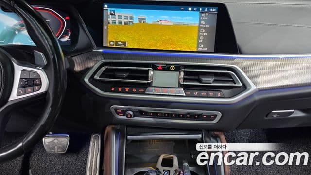 BMW X6 2021 — фото 14 из 20