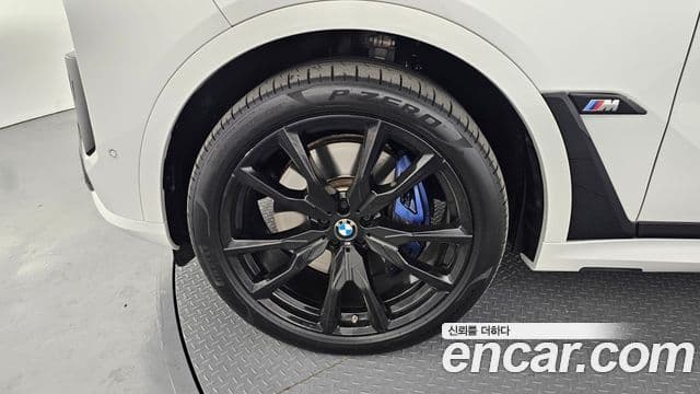 BMW X7 2024 — ფოტო 5/20