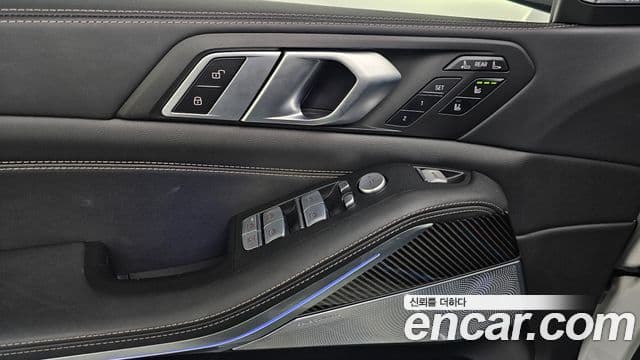 BMW X7 2024 — ფოტო 19/20