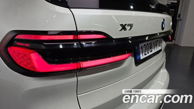 BMW X7 2024 — Photo 5/34