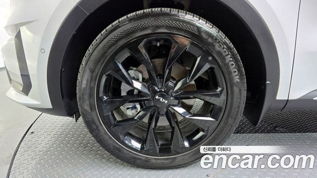 Kia Sorento 2022 — фото 5 из 20
