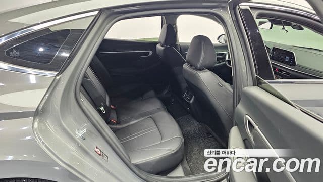 Hyundai Sonata 2022 — ფოტო 12/20